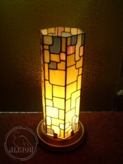 Витражные лампы, люстры