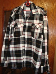 Продам мужские рубашки байковые