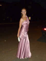 Продам платье! Куплено в салоне ( в Украине такого нету ).